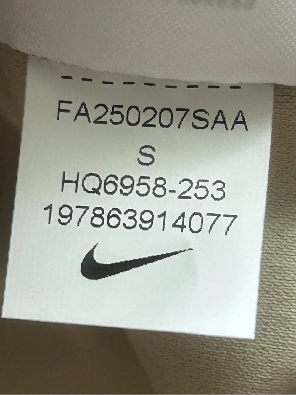 Nike new tags